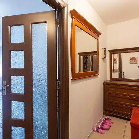 Karastoyanovi's 3 Apartment *