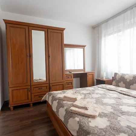 Διαμέρισμα Karastoyanovi's 3 *